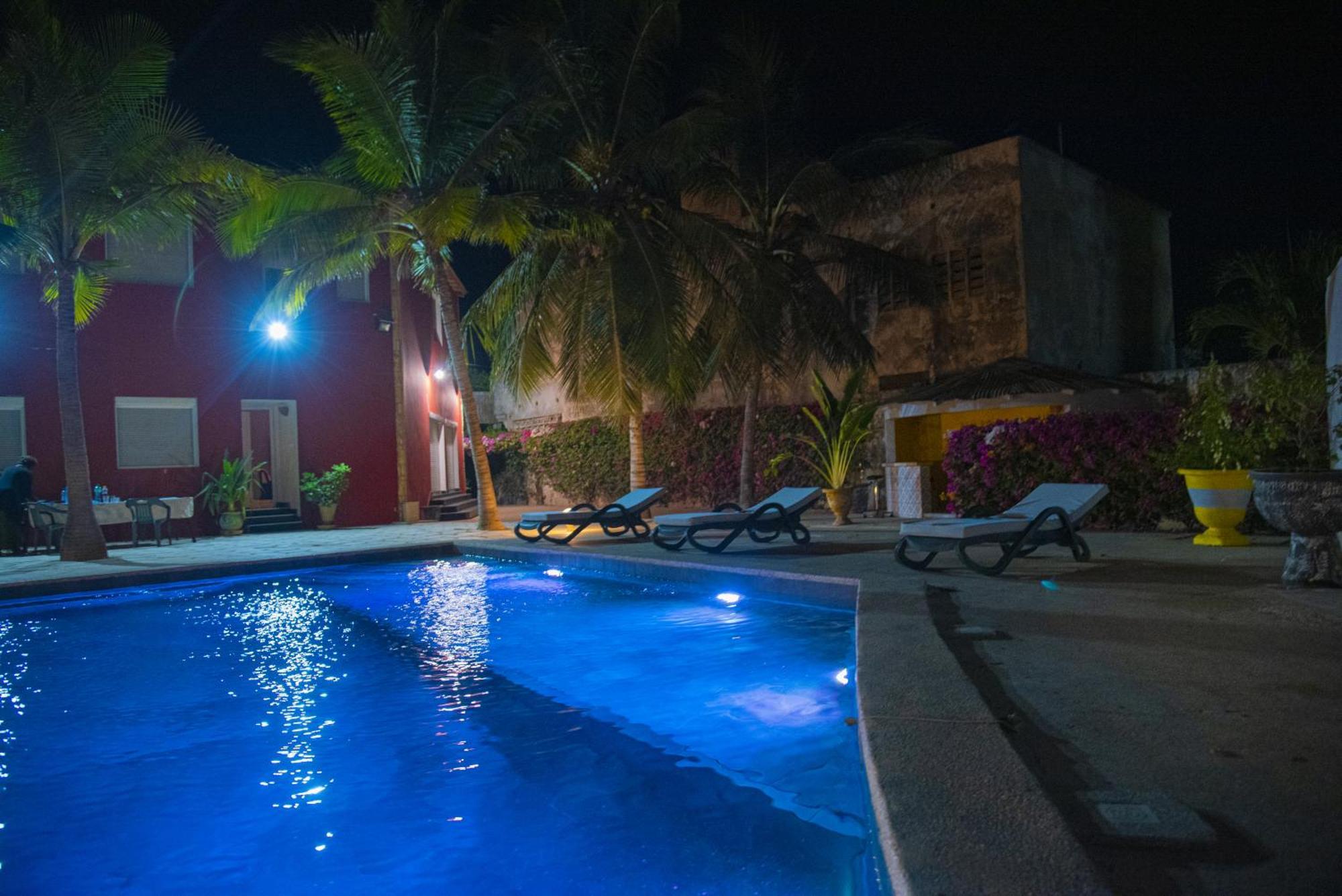 Chambres D'Hotes Villa Luciana Saly Exterior photo